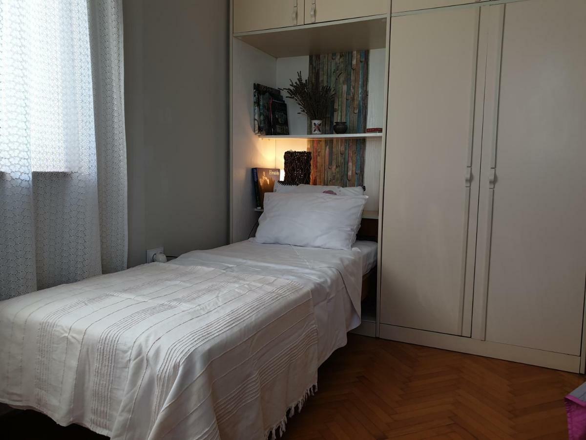 Room Bm Pula Exterior photo